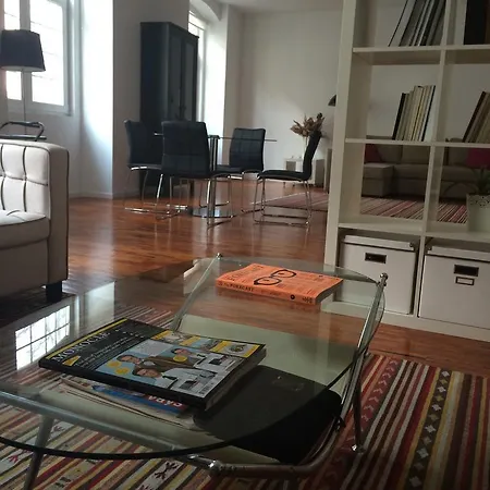 Belong Staying And Feeling - Casa Da Se Lejlighed